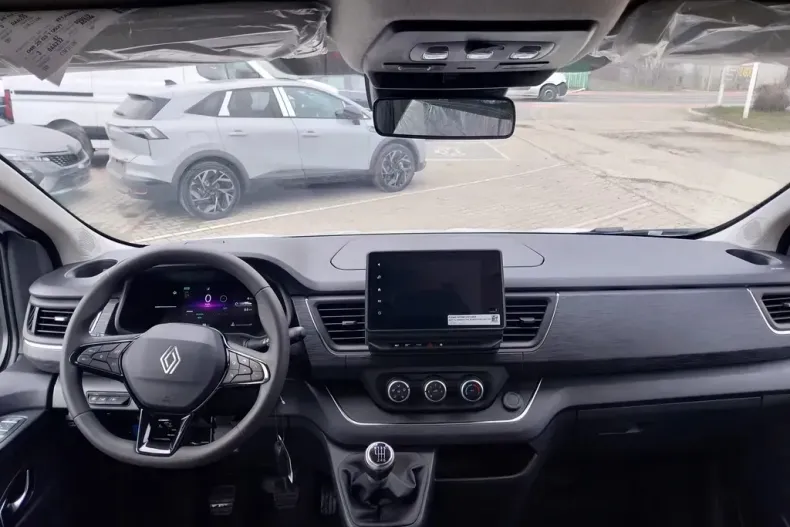 Renault Trafic din 2025 cu 10 km - oferta REN136588 - foto 3