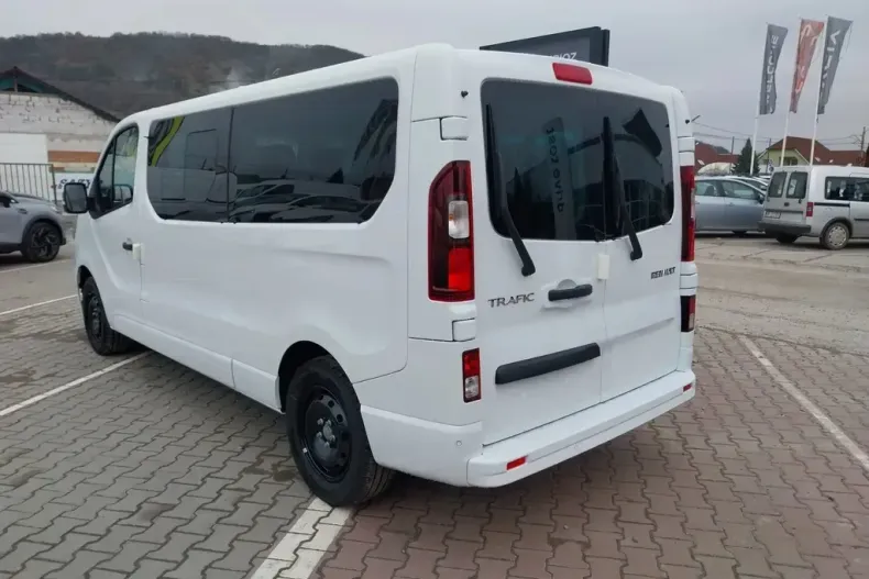 Renault Trafic din 2025 cu 10 km - oferta REN136588 - foto 9