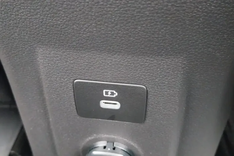 Dacia Sandero Stepway din 2024 cu 10 km - oferta DAC136592 - foto 10