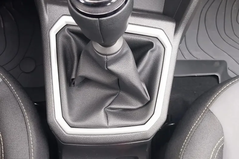 Dacia Sandero Stepway din 2024 cu 10 km - oferta DAC136592 - foto 11