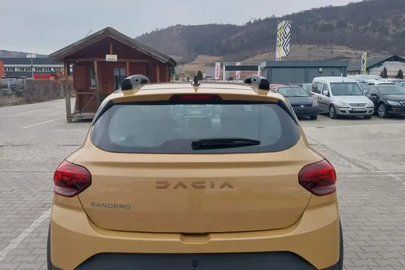 Dacia Sandero Stepway din 2024 cu 10 km - oferta DAC136592 - foto 15