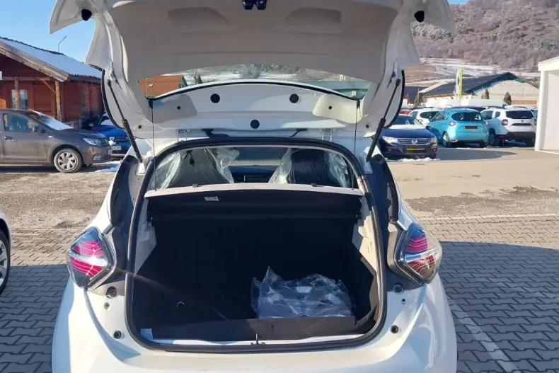 Renault ZOE din 2023 cu 7 km - oferta REN136595 - foto 12