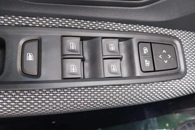 Dacia Sandero din 2023 cu 14 km - oferta DAC136597 - foto 11