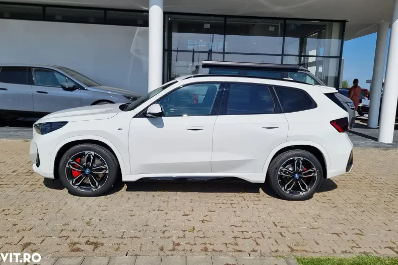 BMW iX1 din 2024 cu 1 km - oferta BMW136618 - foto 2