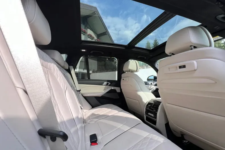 BMW X5 M din 2020 cu 49.900 km - oferta BMW136619 - foto 17