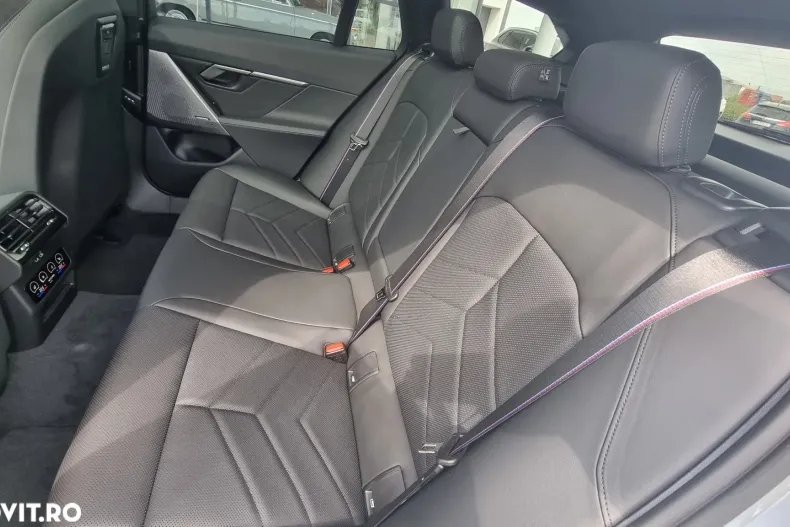 BMW Seria 5 din 2024 cu 1 km - oferta BMW136620 - foto 11