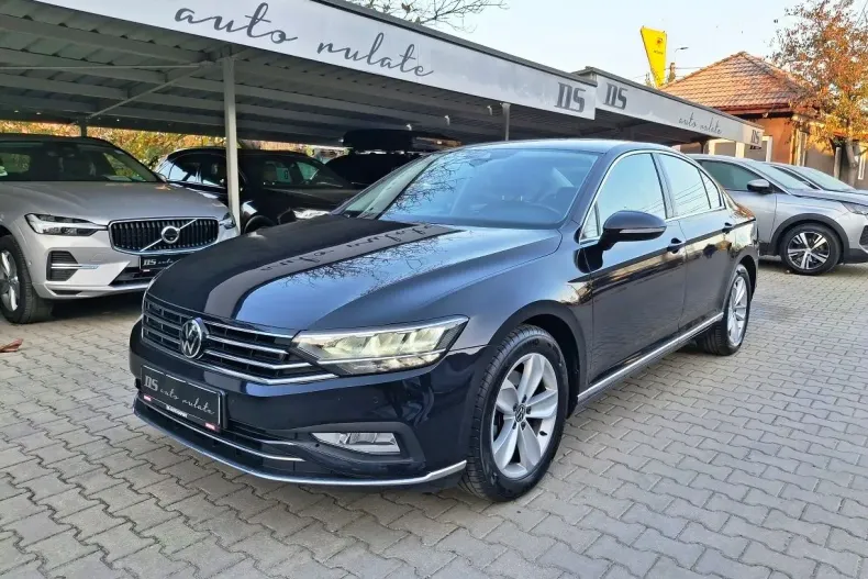Volkswagen Passat din 2021 cu 102.891 km - oferta VOL136622 - foto 1