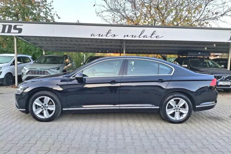 Volkswagen Passat din 2021 cu 102.891 km - oferta VOL136622 - foto 3