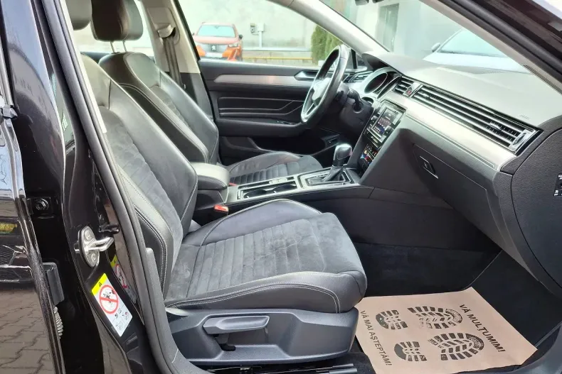 Volkswagen Passat din 2021 cu 102.891 km - oferta VOL136622 - foto 12