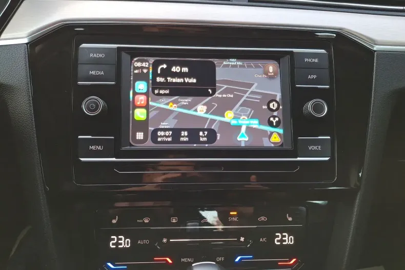 Volkswagen Passat din 2021 cu 102.891 km - oferta VOL136622 - foto 16