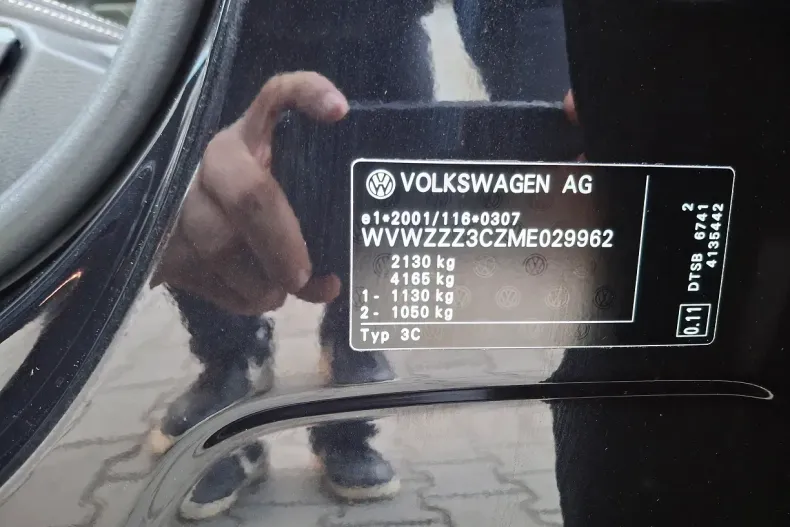 Volkswagen Passat din 2021 cu 102.891 km - oferta VOL136622 - foto 26