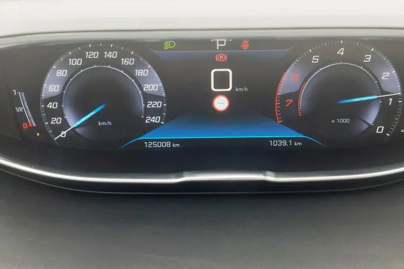 Peugeot 3008 din 2019 cu 125.008 km - oferta PEU136630 - foto 7