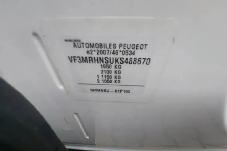 Peugeot 3008 din 2019 cu 125.008 km - oferta PEU136630 - foto 30