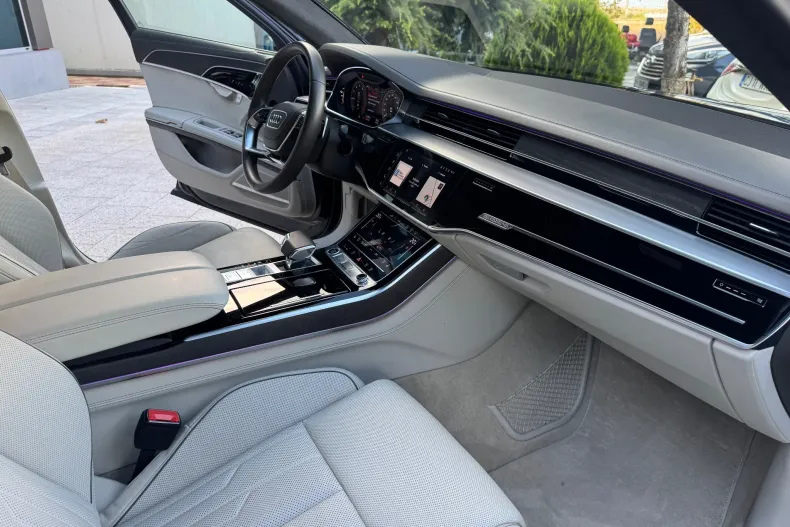 Audi A8 din 2023 cu 124.000 km - oferta AUD136646 - foto 12