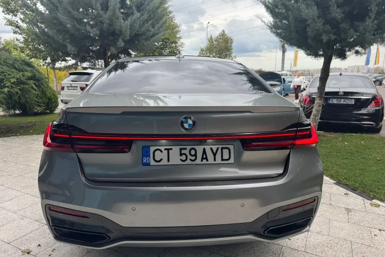 BMW Seria 7 din 2020 cu 170.000 km - oferta BMW136647 - foto 15