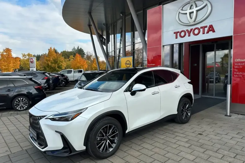 Lexus NX 350h din 2023 cu 10.900 km - oferta LEX136659 - foto 2
