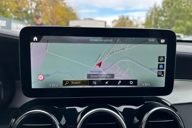 Mercedes-Benz GLC 200 din 2022 cu 35.900 km - oferta MER136671 - foto 16