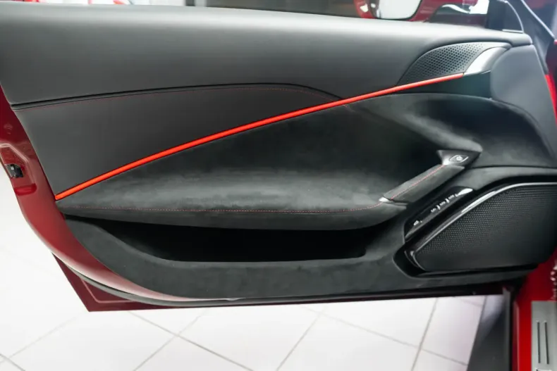 Ferrari Roma din 2022 cu 12.635 km - oferta FER136675 - foto 11