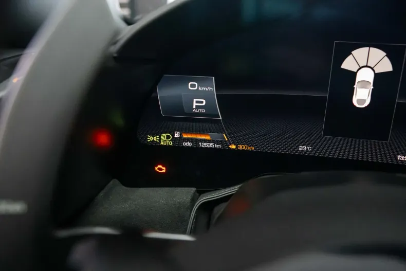 Ferrari Roma din 2022 cu 12.635 km - oferta FER136675 - foto 26