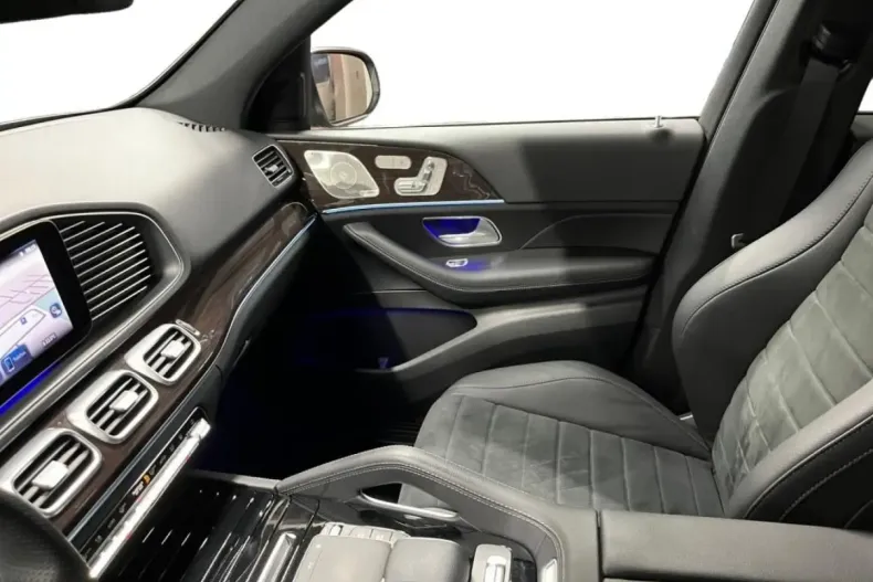 Mercedes-Benz GLE 350 din 2024 cu 20.360 km - oferta MER136684 - foto 4