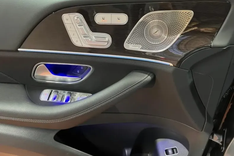 Mercedes-Benz GLE 350 din 2024 cu 20.360 km - oferta MER136684 - foto 15