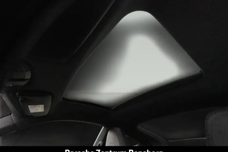 Porsche 992 din 2024 cu 25.500 km - oferta POR136685 - foto 24