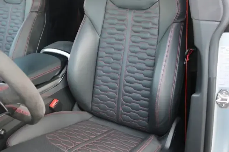 Audi RSQ8 din 2024 cu 29.900 km - oferta AUD136686 - foto 8