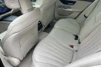 Mercedes-Benz E 220 din 2023 cu 9.986 km - oferta MER136688 - foto 8