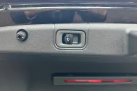 Mercedes-Benz E 220 din 2023 cu 9.986 km - oferta MER136688 - foto 16