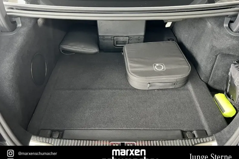 Mercedes-Benz S 63 AMG din 2024 cu 17.930 km - oferta MER136689 - foto 17