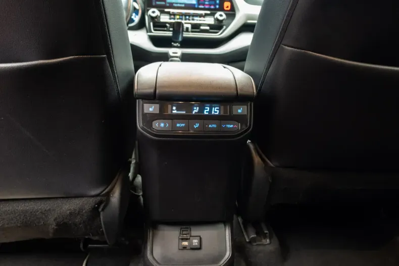 Toyota Highlander din 2021 cu 118.000 km - oferta TOY136708 - foto 23