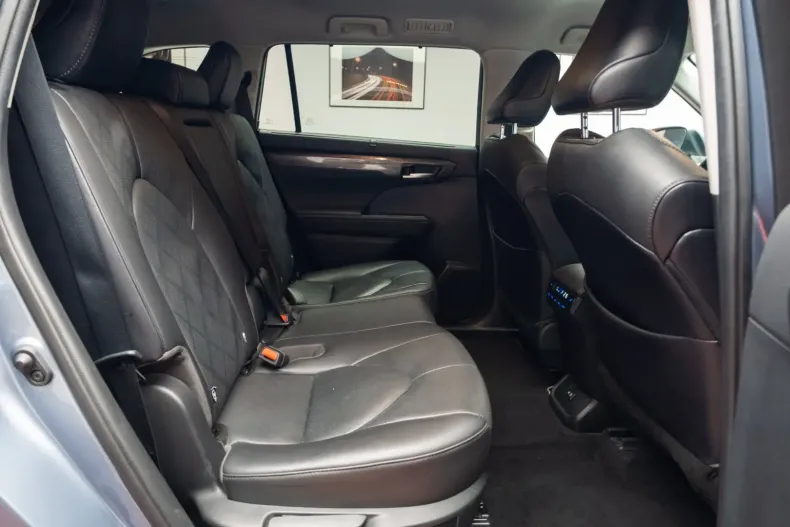 Toyota Highlander din 2021 cu 118.000 km - oferta TOY136708 - foto 24