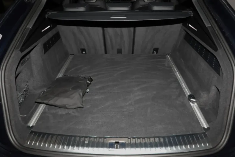 Audi Q8 din 2024 cu 28.100 km - oferta AUD136718 - foto 13