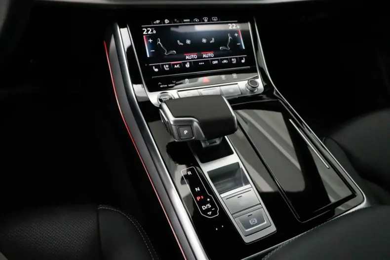 Audi Q8 din 2024 cu 28.100 km - oferta AUD136718 - foto 20