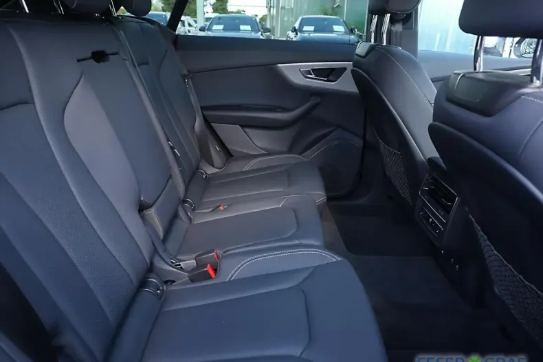 Audi Q8 din 2024 cu 20.453 km - oferta AUD136719 - foto 6