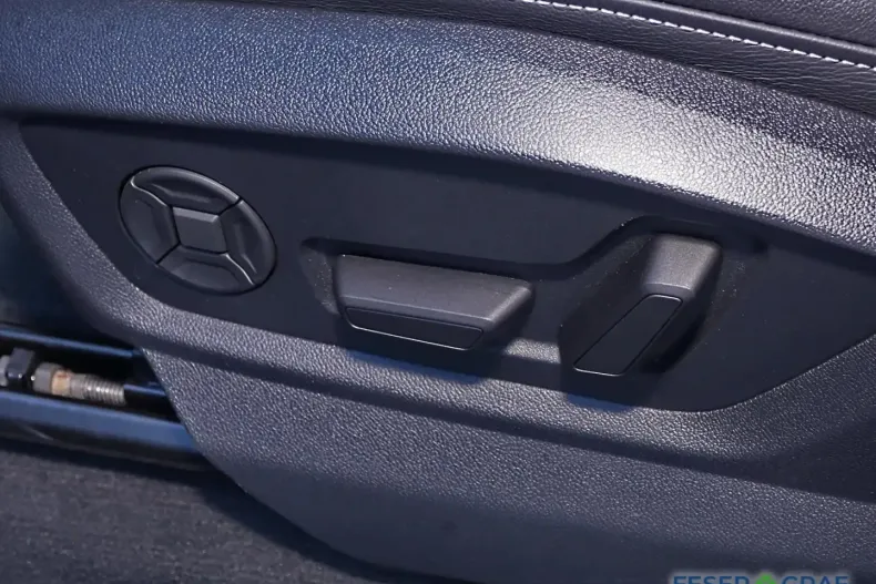 Audi Q8 din 2024 cu 20.453 km - oferta AUD136719 - foto 13