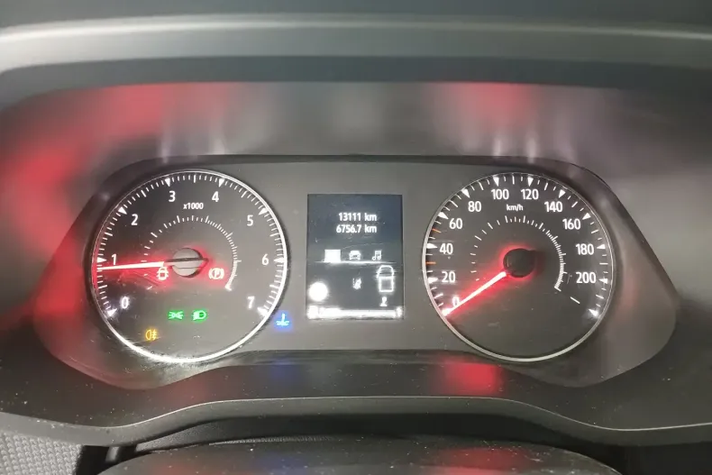 Renault Trafic din 2024 cu 13.111 km - oferta REN136726 - foto 12