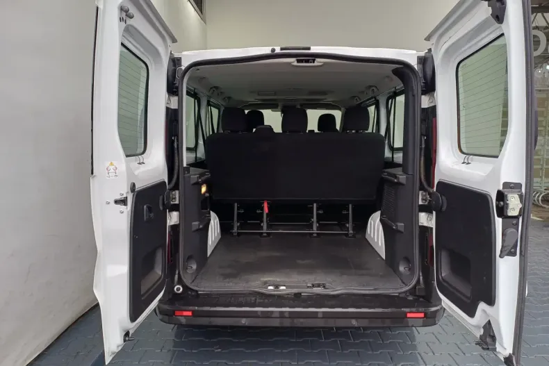 Renault Trafic din 2024 cu 13.111 km - oferta REN136726 - foto 25