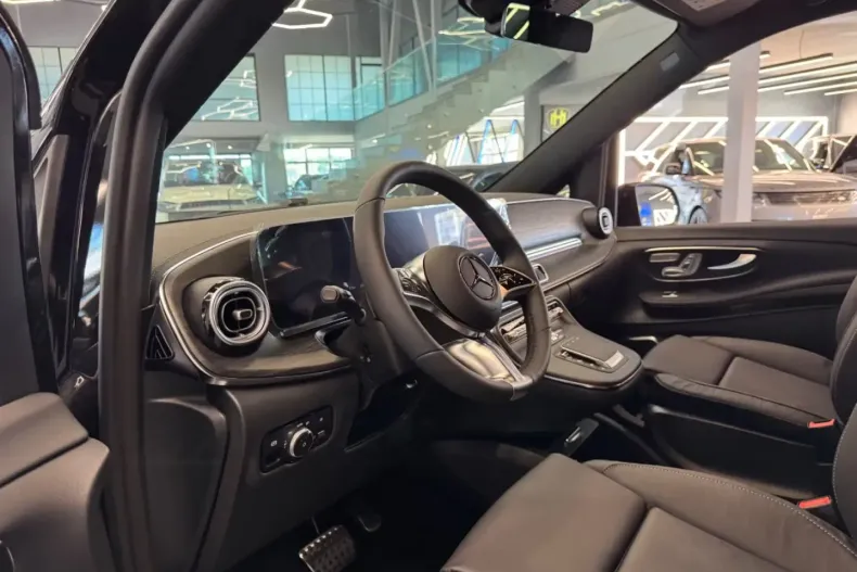 Mercedes-Benz V 300 din 2025 cu 5 km - oferta MER136727 - foto 13