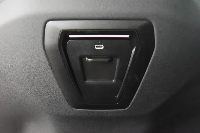 BMW 520 din 2024 cu 45.900 km - oferta BMW136738 - foto 17