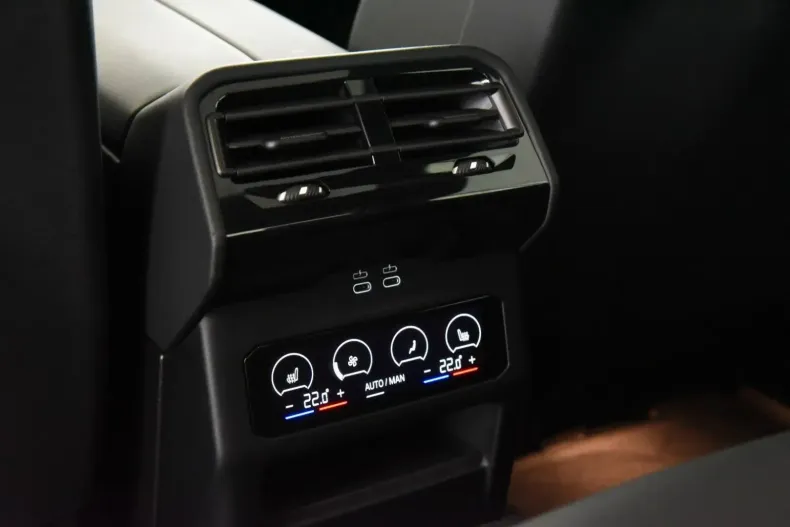 BMW 520 din 2024 cu 45.900 km - oferta BMW136738 - foto 18