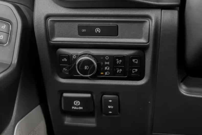 Ford F 150 din 2025 cu 5 km - oferta FOR136752 - foto 5