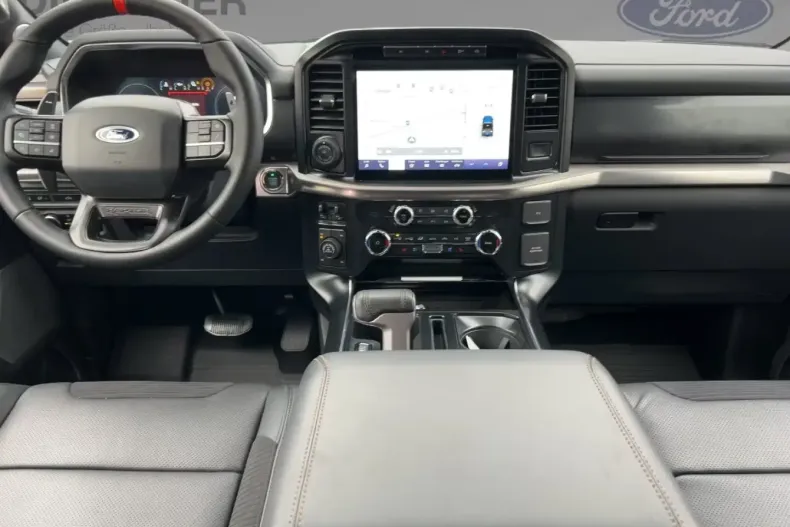 Ford F 150 din 2024 cu 14.999 km - oferta FOR136757 - foto 14