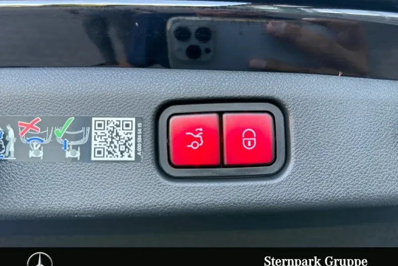 Mercedes-Benz E 300 din 2024 cu 52.300 km - oferta MER136758 - foto 21