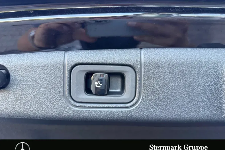 Mercedes-Benz E 300 din 2024 cu 52.300 km - oferta MER136758 - foto 23