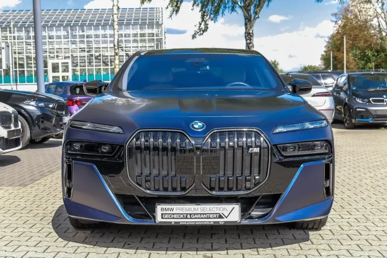 BMW M760 din 2024 cu 33.951 km - oferta BMW136759 - foto 4