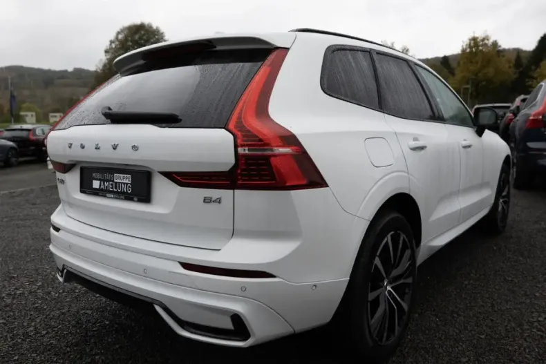 Volvo XC60 din 2023 cu 37.768 km - oferta VOL136767 - foto 2