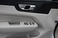 Volvo XC60 din 2023 cu 37.768 km - oferta VOL136767 - foto 26