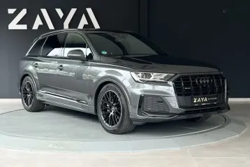 Audi Q7 din 2022 - oferta AUD136770