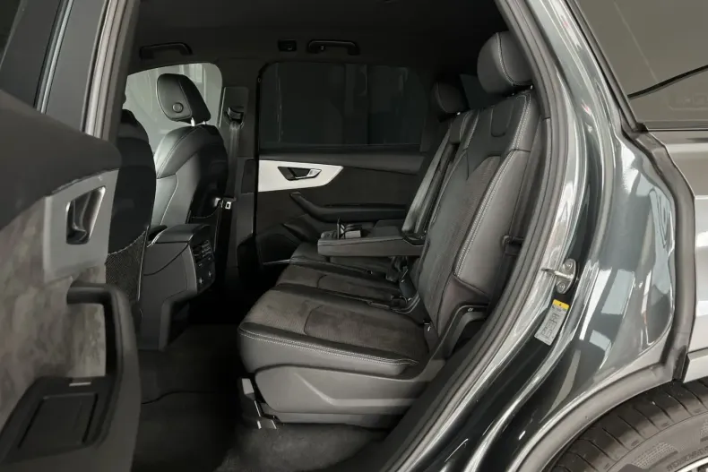 Audi Q7 din 2022 cu 86.159 km - oferta AUD136770 - foto 9